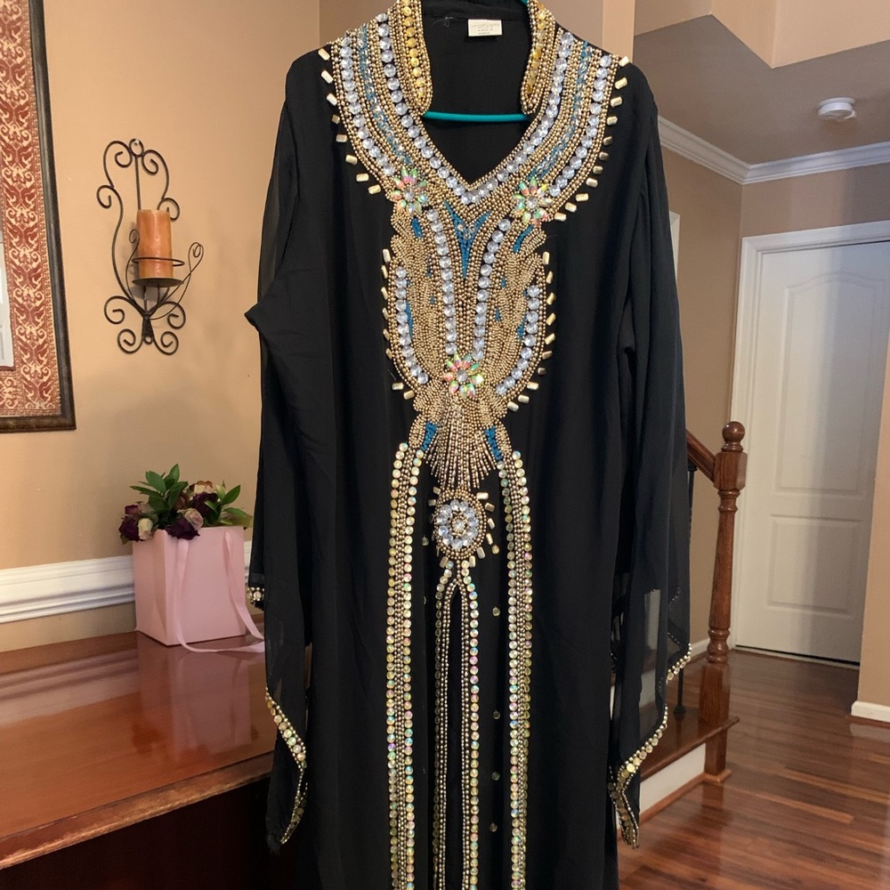 Black embellished kaftan/abaya